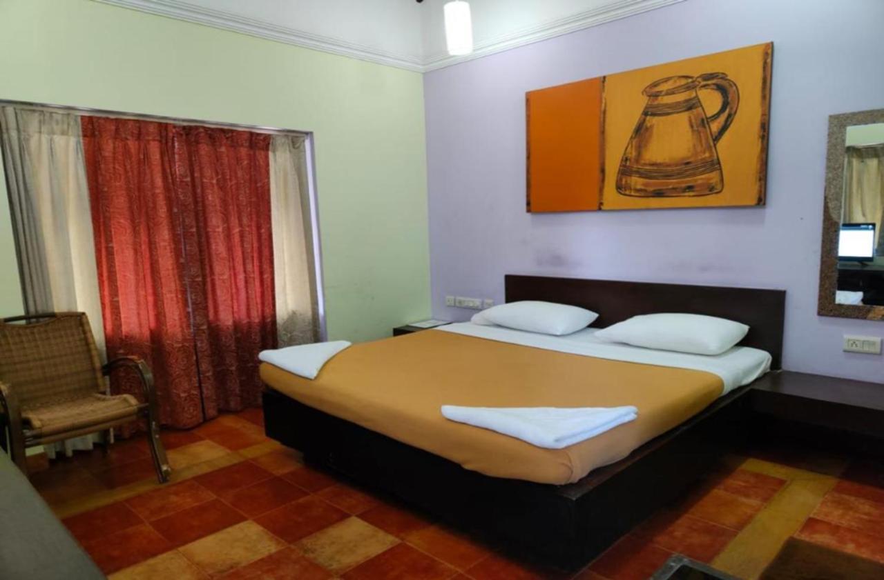Miramar Residency Hotel Panadzsi Kültér fotó